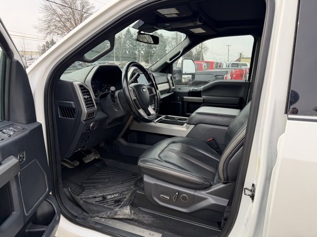 Used 2022 Ford F450 Platinum w/ FX4 Off-Road Package image 13