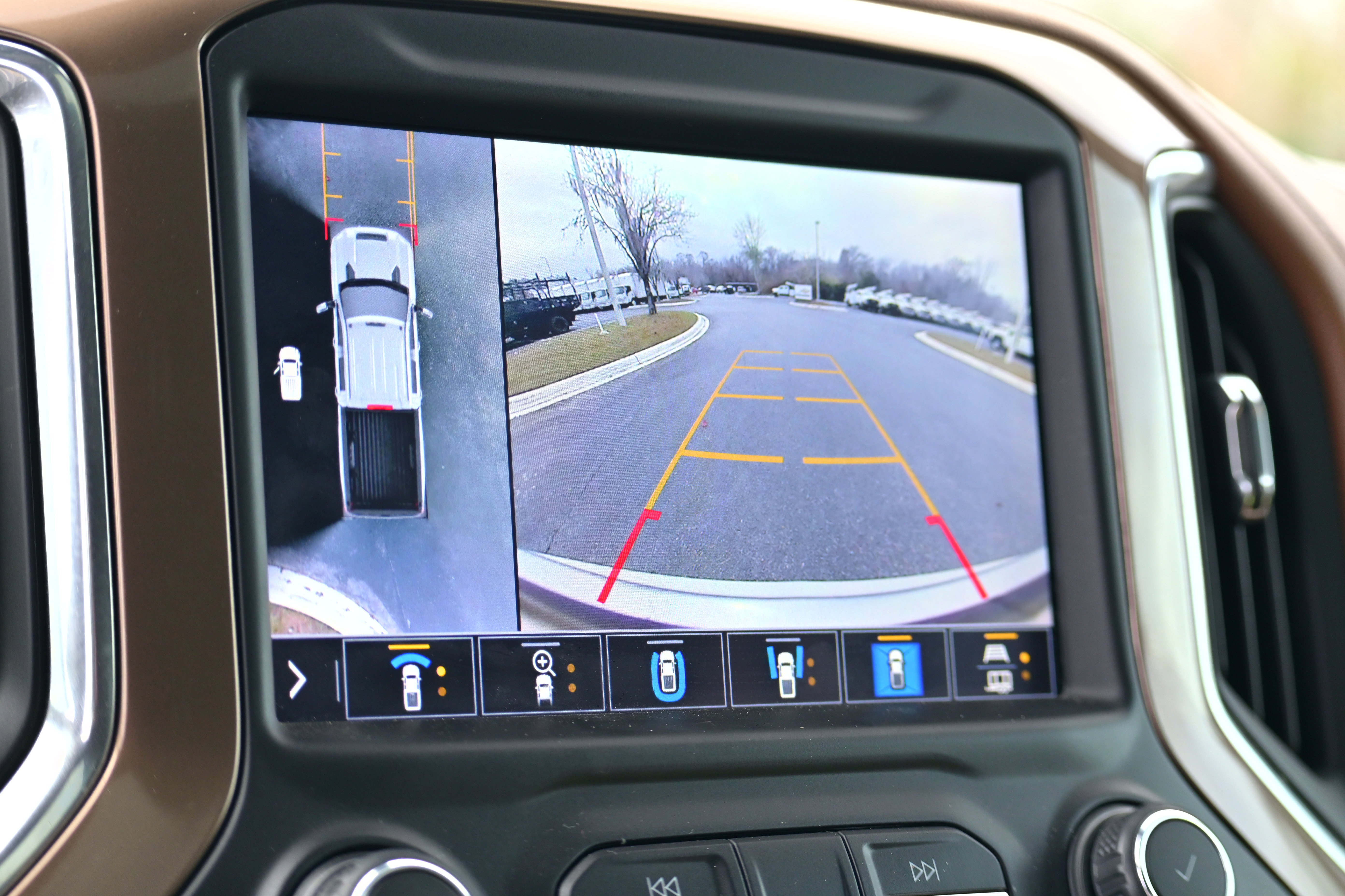 Used 2020 Chevrolet Silverado 2500 High Country image 23