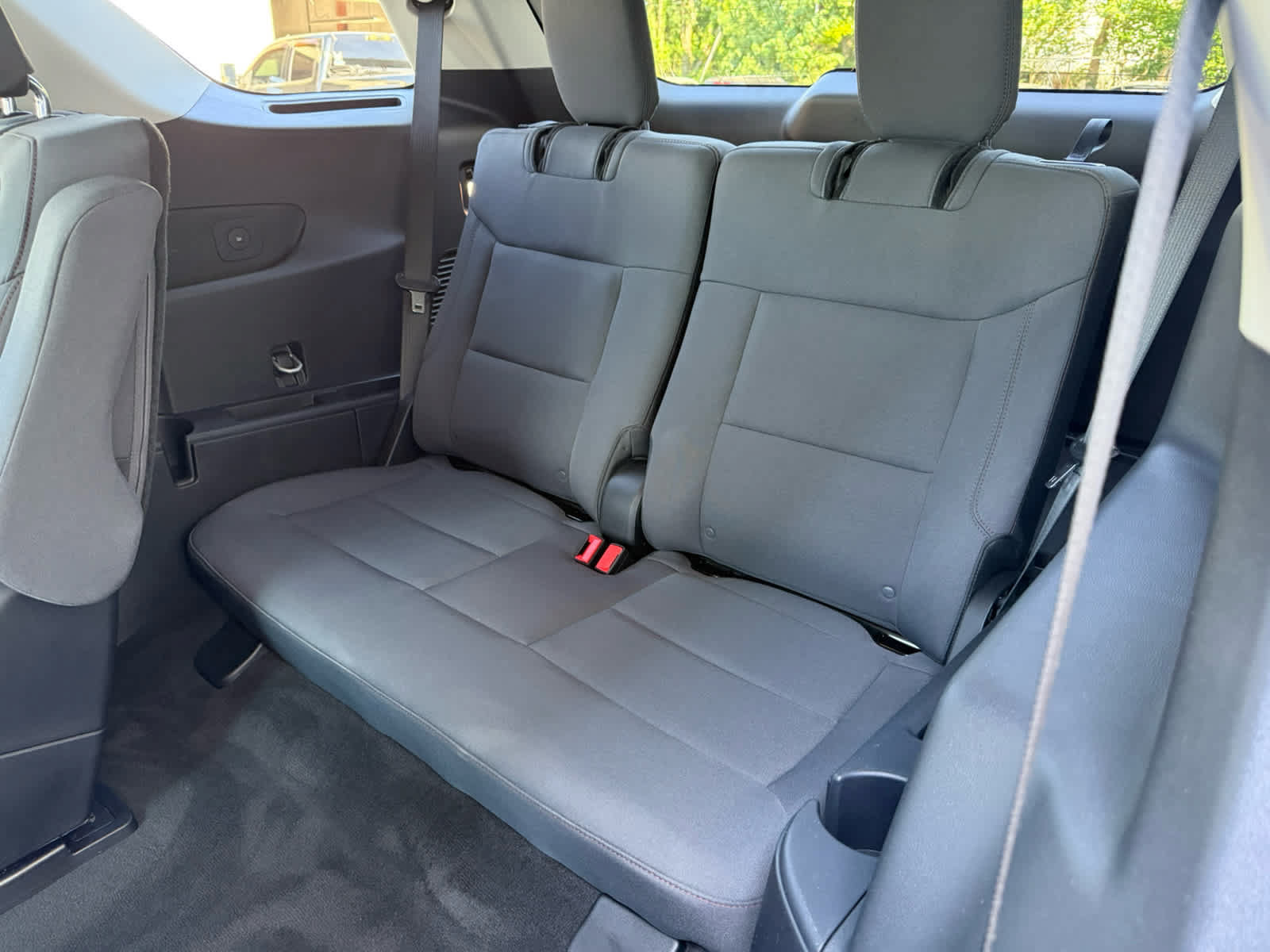 Used 2026 Ford Explorer Active AWD/4WD image 6
