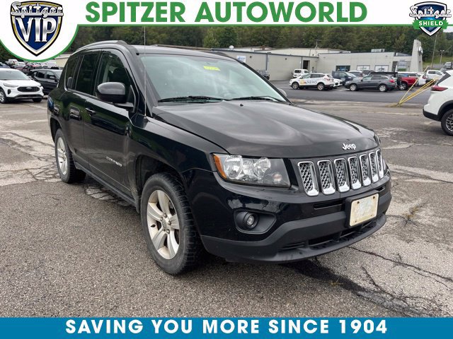 Used 2016 Jeep Compass Latitude AWD/4WD image 1