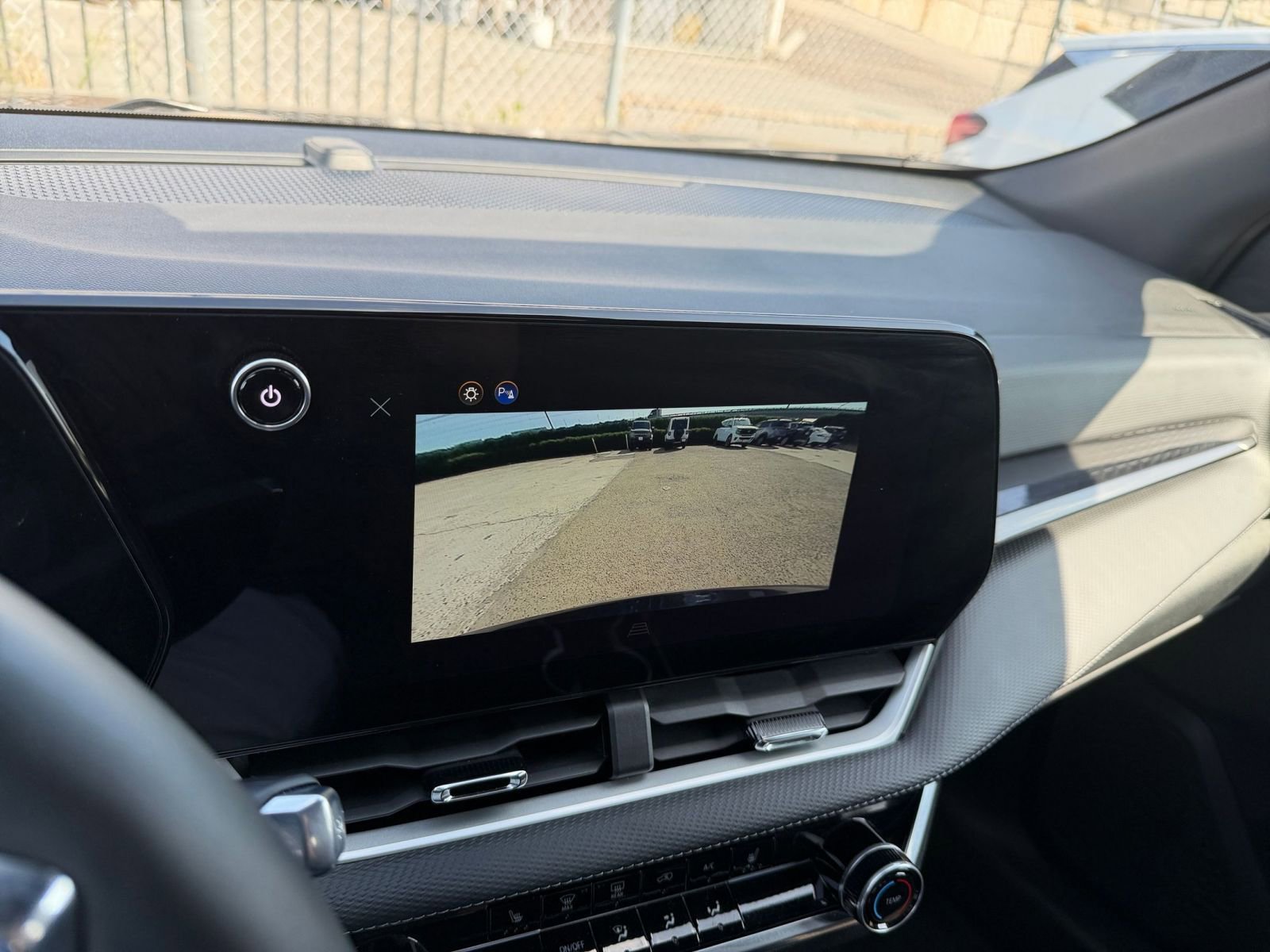 Used 2025 Chevrolet Equinox LT image 17