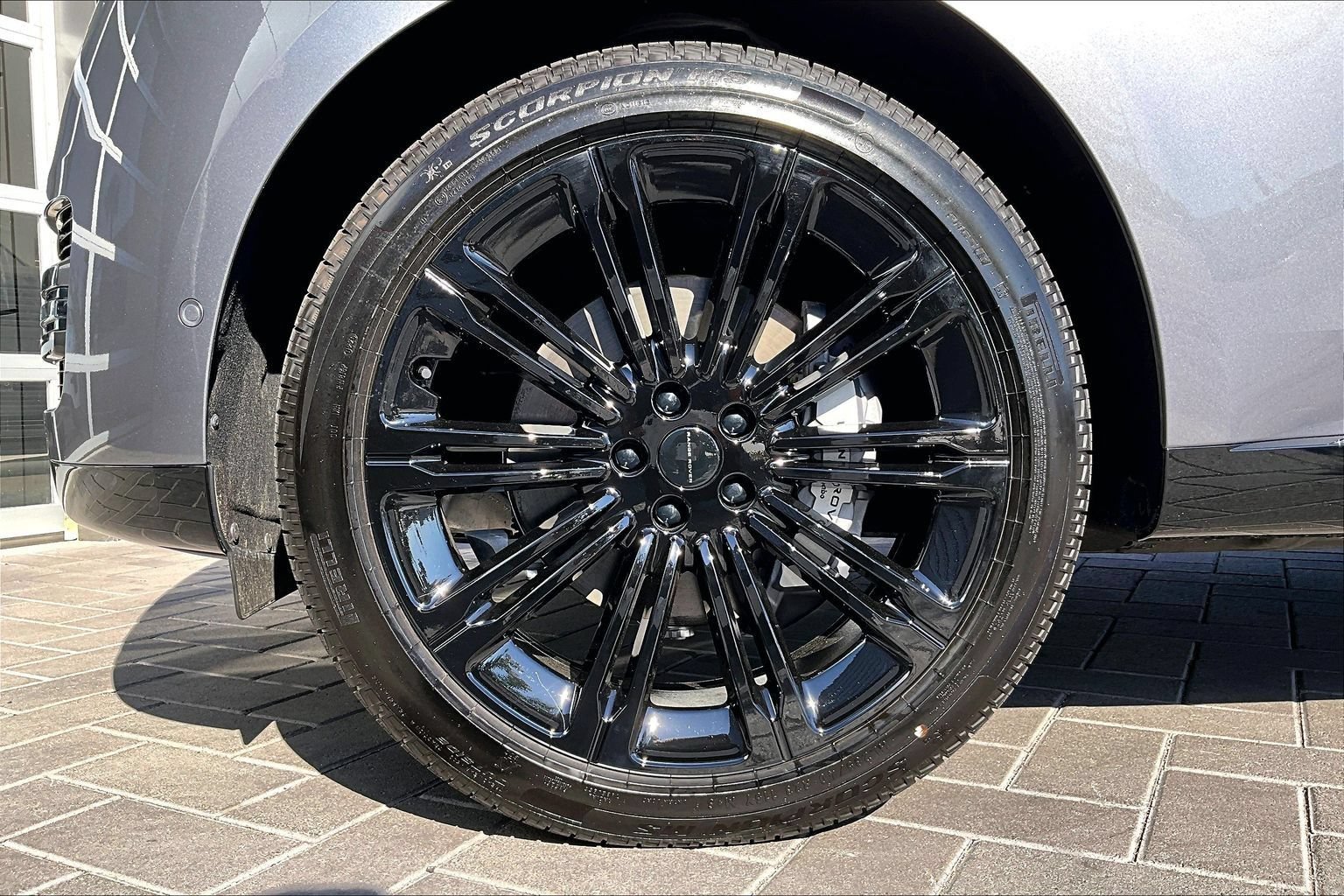 New 2026 Land Rover Range Rover SE AWD/4WD image 12