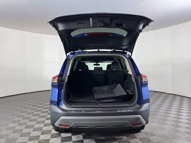 Used 2022 Nissan Rogue SV image 46