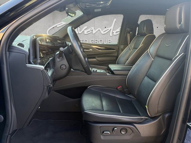 Used 2022 Cadillac Escalade Sport w/ Touring Package AWD/4WD image 19