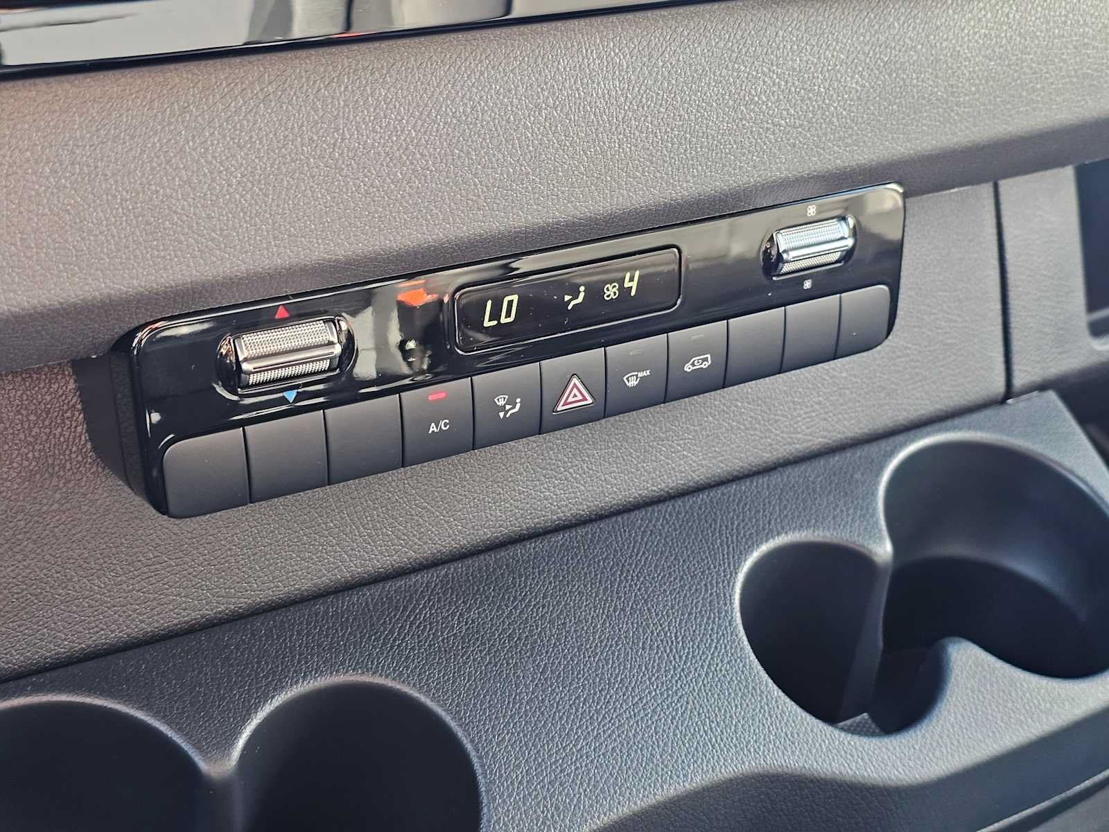New 2026 Mercedes-Benz Sprinter 2500 image 30