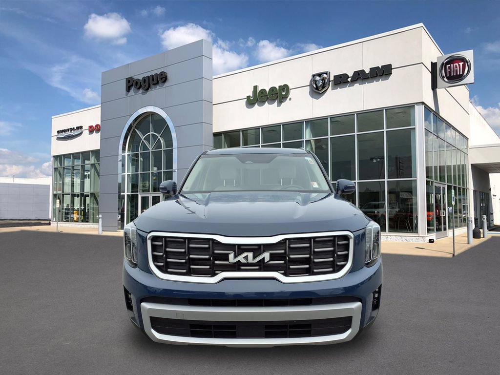 Used 2025 Kia Telluride S FWD image 7