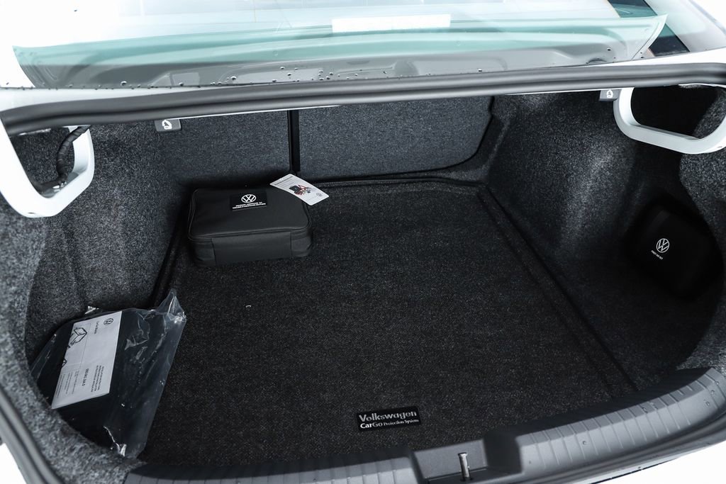 New 2025 Volkswagen Jetta Sport image 63