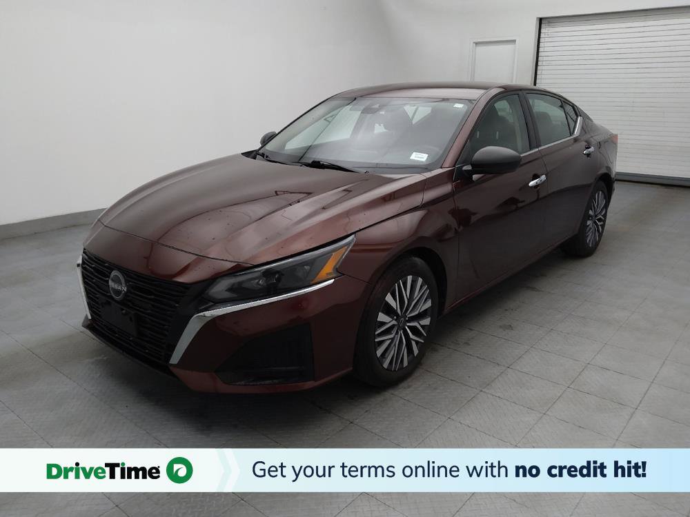 Used 2024 Nissan Altima 2.5 SV image 1