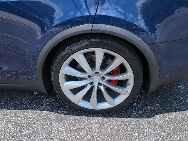 Used 2016 Tesla Model X Performance AWD/4WD image 7