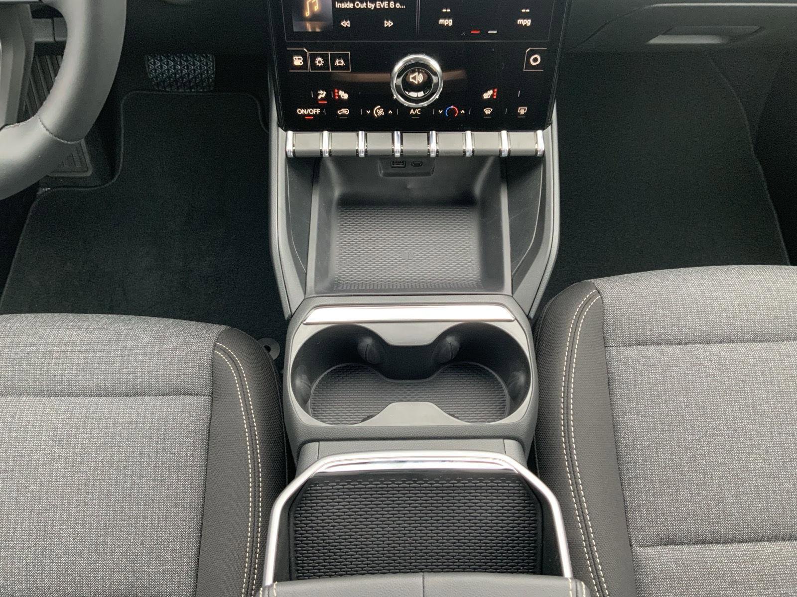 New 2026 GMC Terrain Elevation image 44