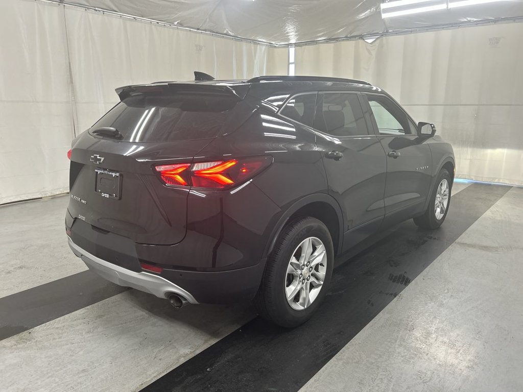 Used 2020 Chevrolet Blazer LT AWD/4WD image 2