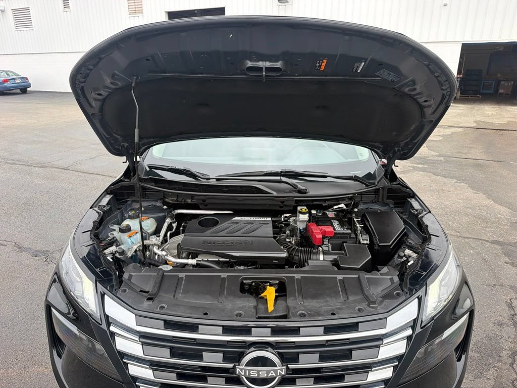 Used 2024 Nissan Rogue SV AWD/4WD image 32