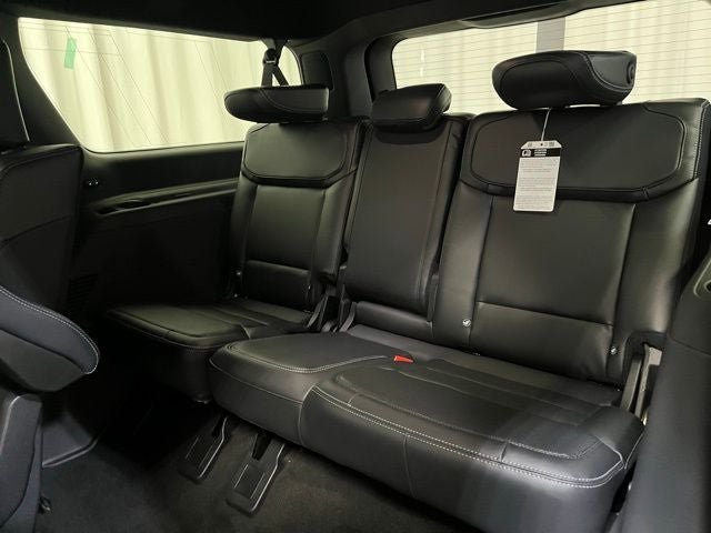 New 2025 Ford Expedition Max Platinum w/ Stealth Performance Package AWD/4WD image 24