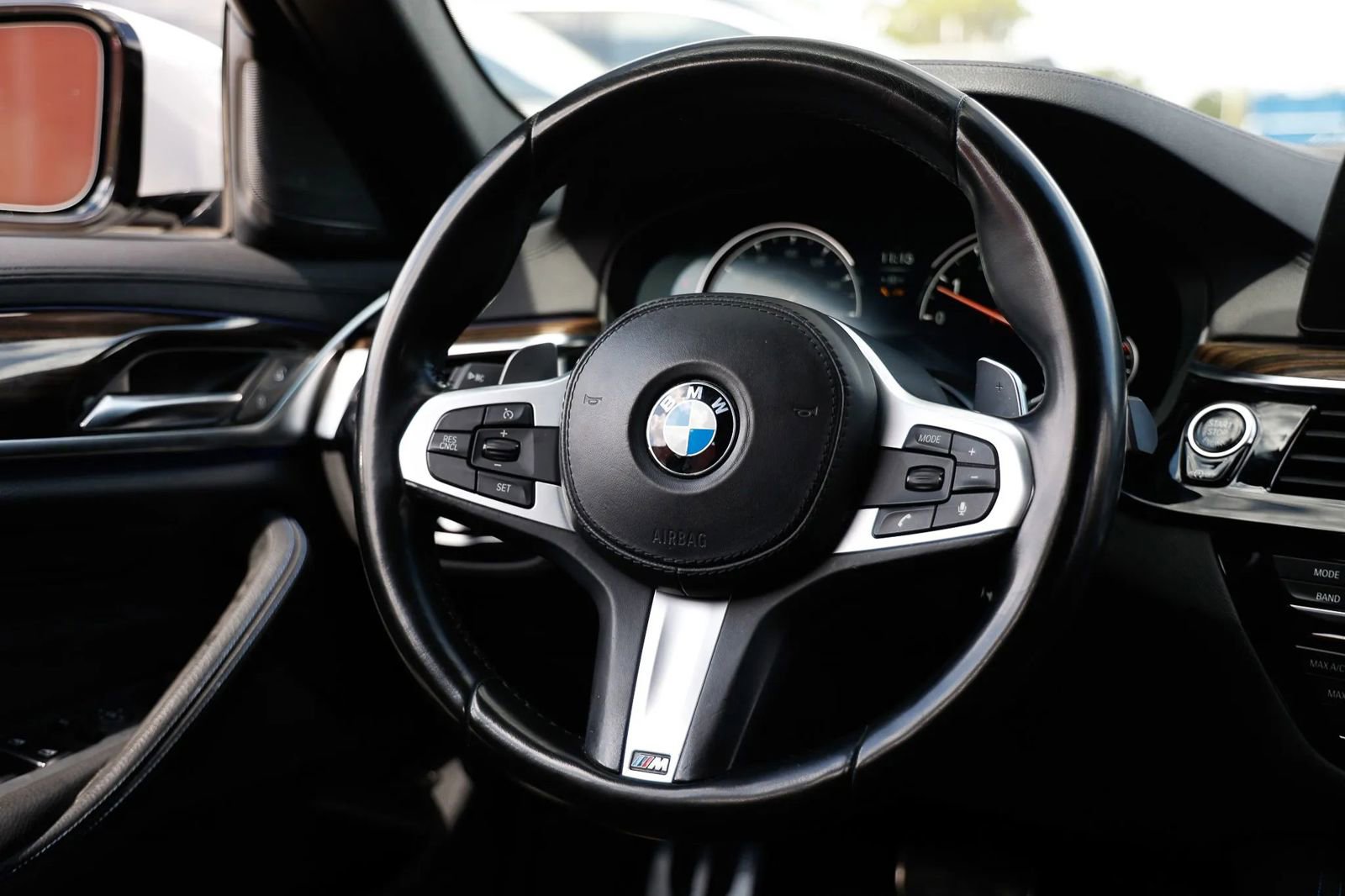 Used 2018 BMW 540i RWD image 27