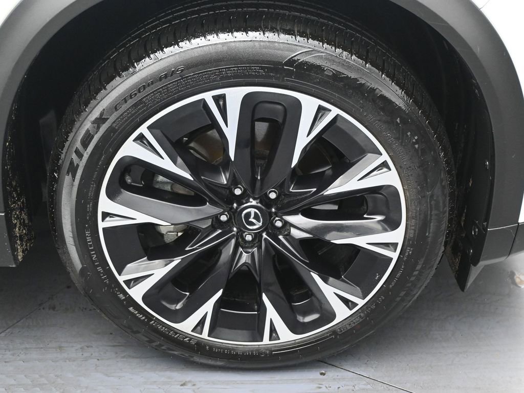 Used 2024 MAZDA CX-90 Plug-In Hybrid w/ Premium Plus image 35