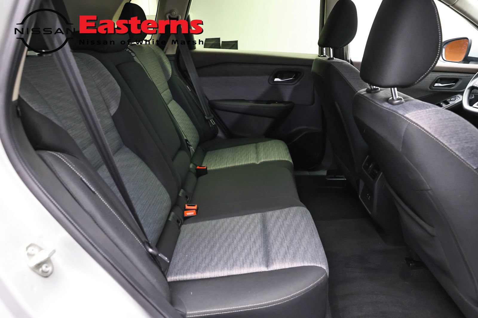 Used 2023 Nissan Rogue SV AWD/4WD image 23