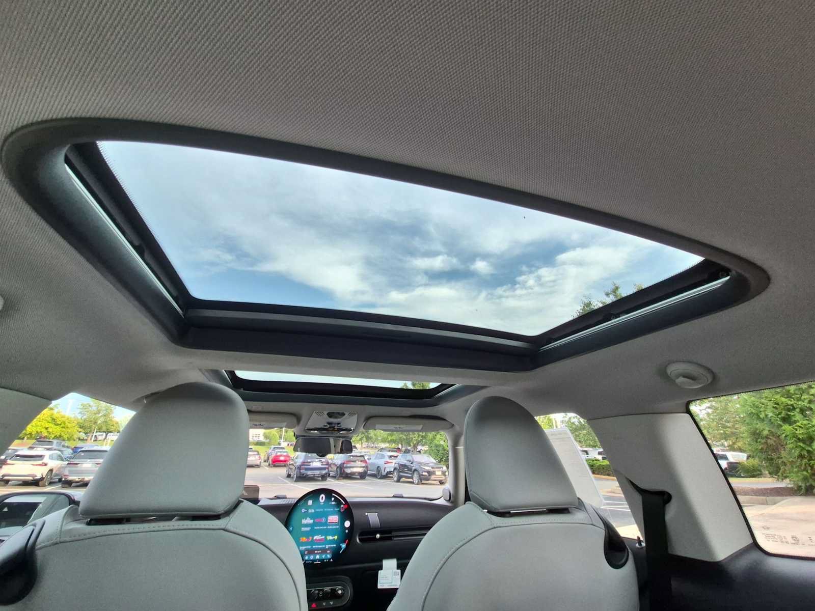 New 2027 MINI Cooper 2-Door Hardtop FWD image 23
