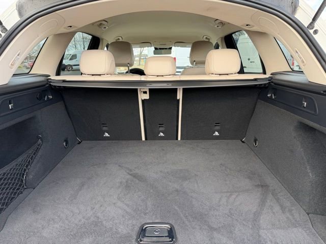Used 2022 Mercedes-Benz GLC 300 4MATIC image 10