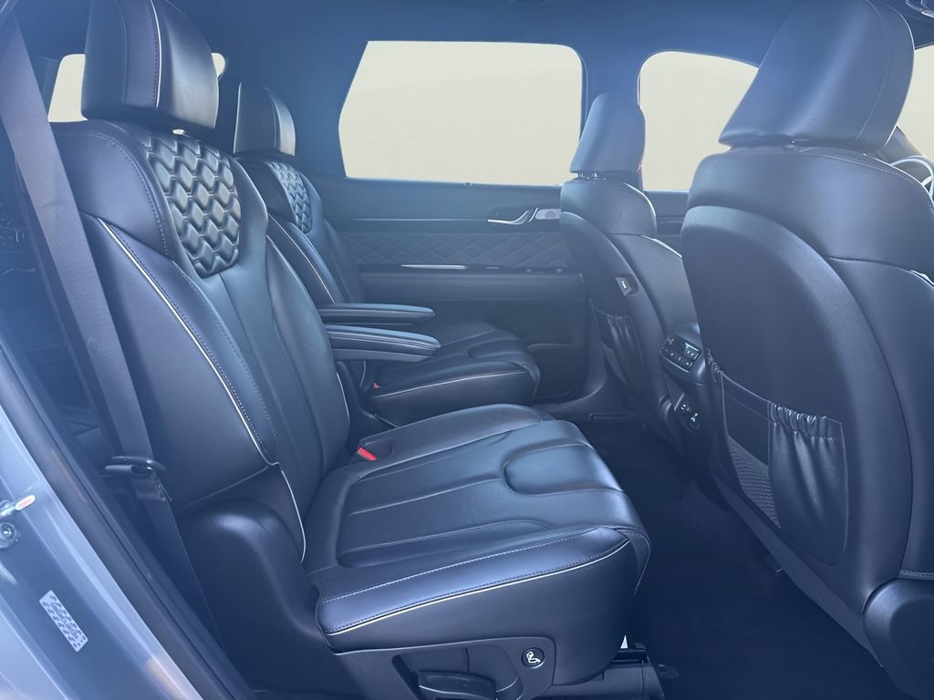 Used 2020 Hyundai Palisade Limited image 21