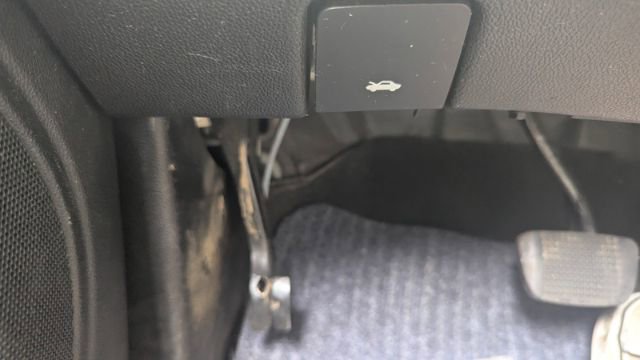 Used 2016 Chevrolet Colorado W/T image 29