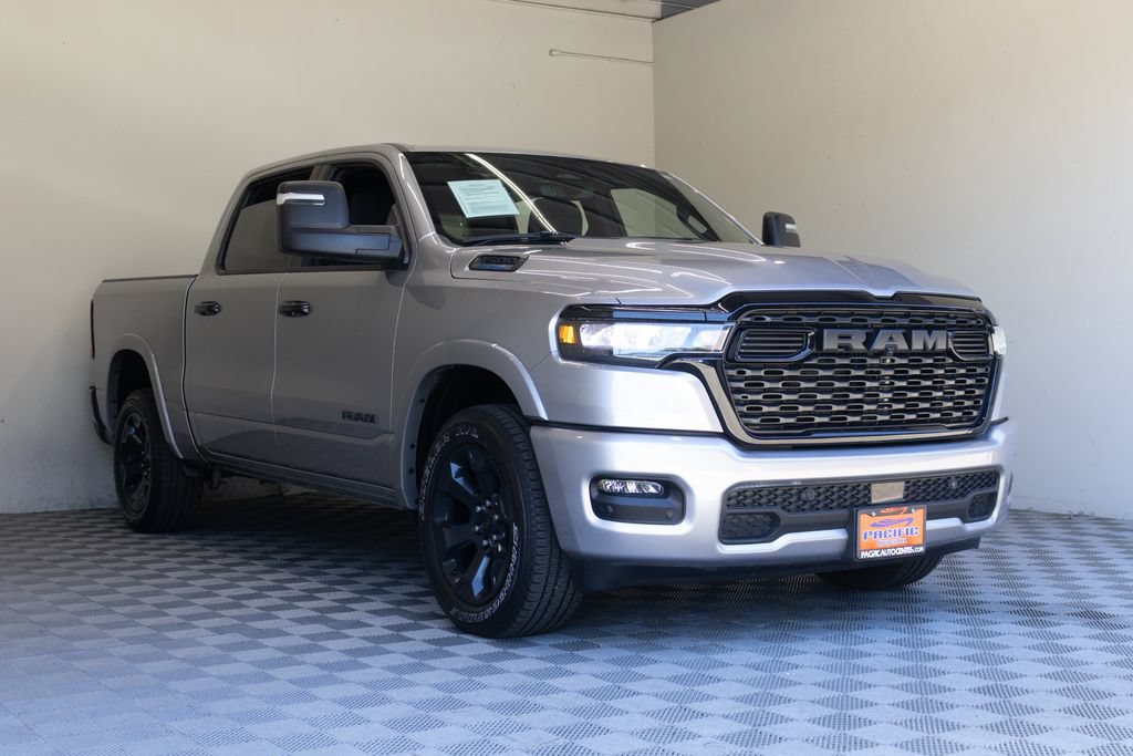 Used 2025 RAM 1500 Big Horn AWD/4WD image 6