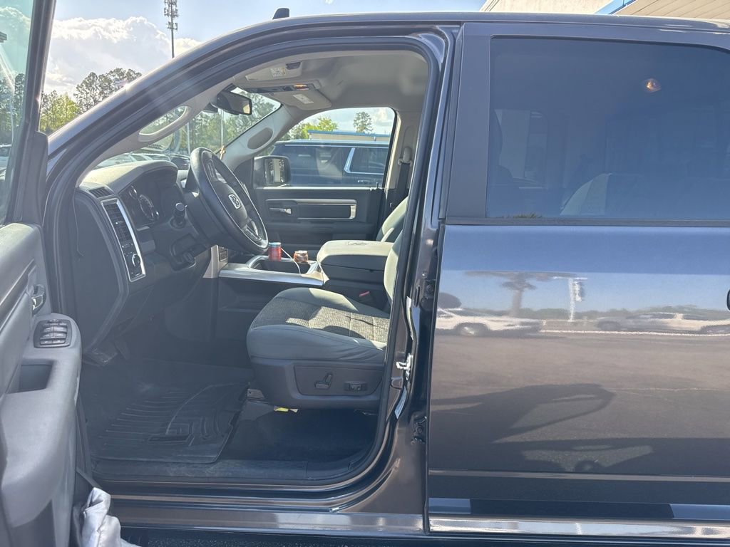 Used 2017 RAM 1500 Big Horn image 6