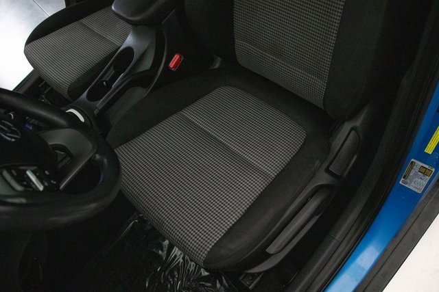 Used 2019 Hyundai Kona SE image 25