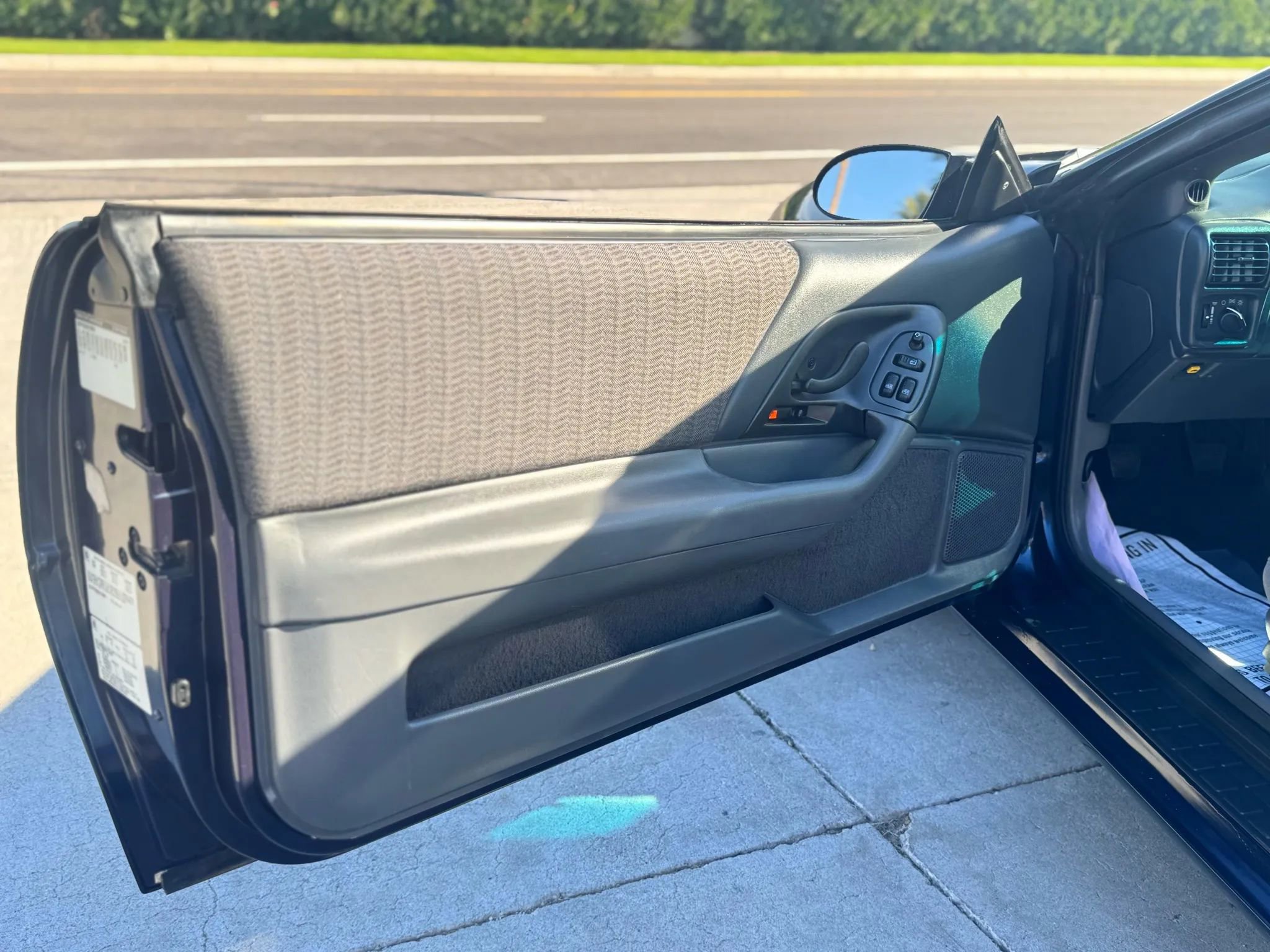 Used 1999 Chevrolet Camaro Z28 w/ Preferred Equipment Group 2 image 10