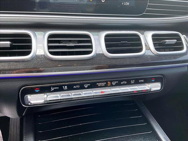 Used 2020 Mercedes-Benz GLE 350 4MATIC w/ Premium Package image 24