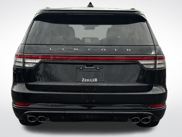 New 2026 Lincoln Aviator Reserve image 6