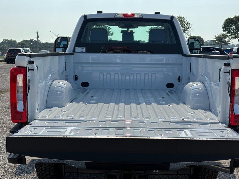 New 2026 Ford F250 XL w/ XL Chrome Package AWD/4WD image 11