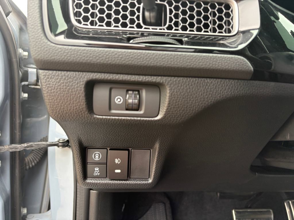 Used 2023 Honda Civic Sport image 15