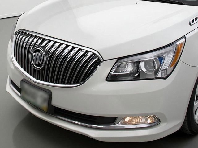 Used 2015 Buick LaCrosse Leather image 7