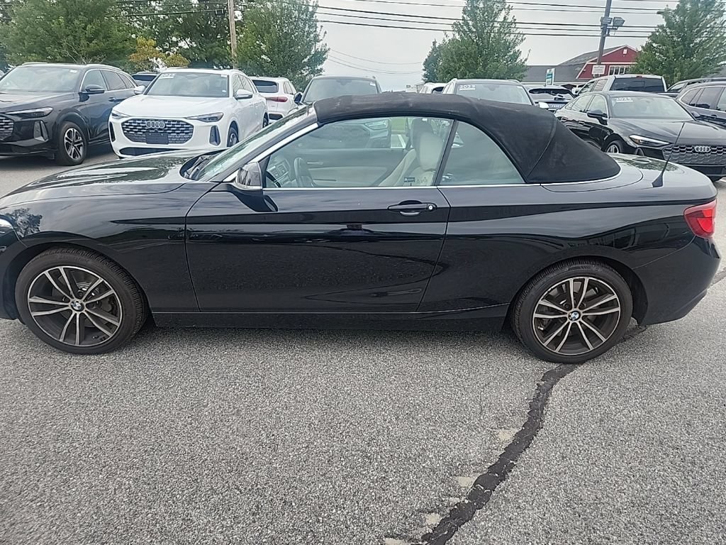 Used 2021 BMW 230i xDrive Convertible w/ Premium Package AWD/4WD image 8