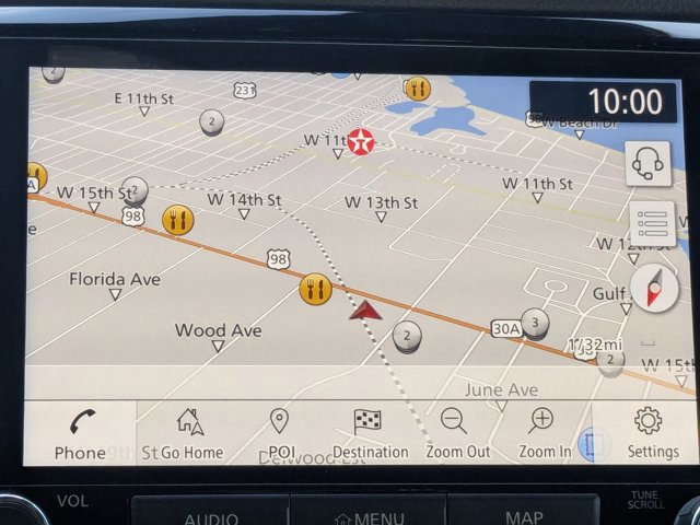 Used 2021 Nissan Titan PRO-4X w/ Pro-4x Convenience Package image 17