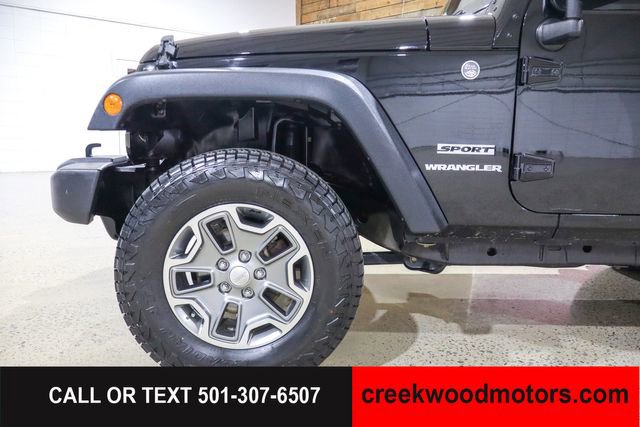Used 2012 Jeep Wrangler Sport AWD/4WD image 8