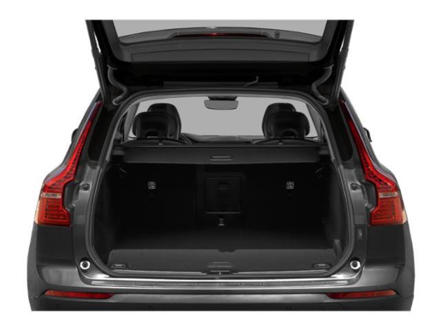 Used 2023 Volvo XC60 B5 Core w/ Climate Package FWD image 12