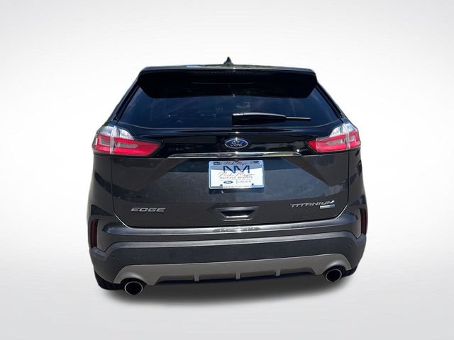 Used 2019 Ford Edge Titanium w/ Equipment Group 301A AWD/4WD image 6