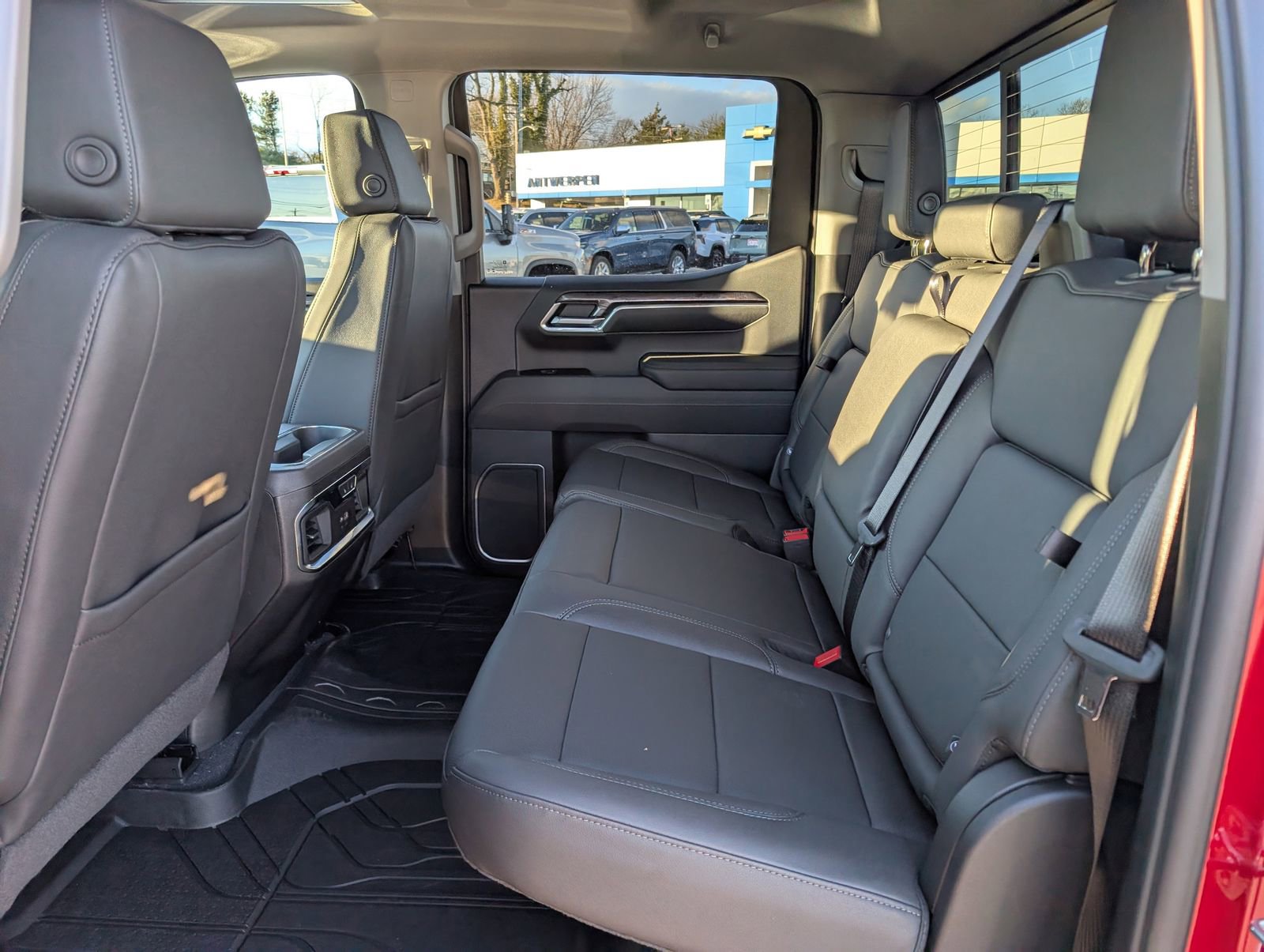 New 2026 Chevrolet Silverado 1500 LTZ w/ LTZ Premium Package image 11