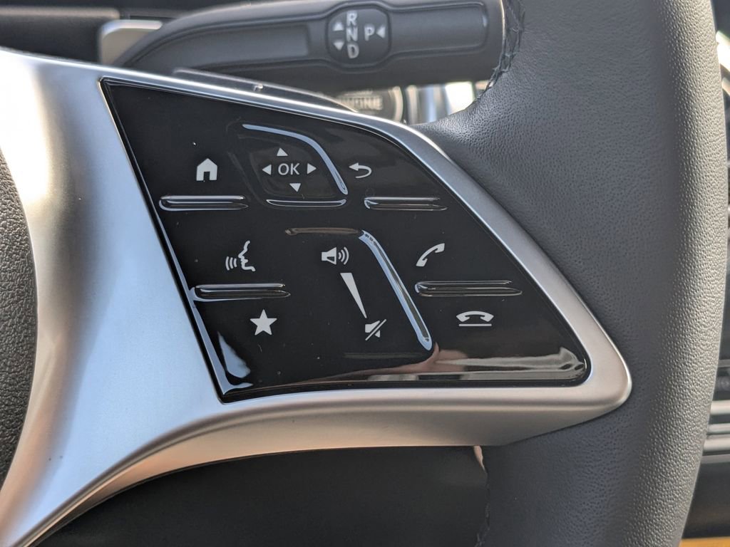 Used 2024 Mercedes-Benz GLB 250 4MATIC image 13