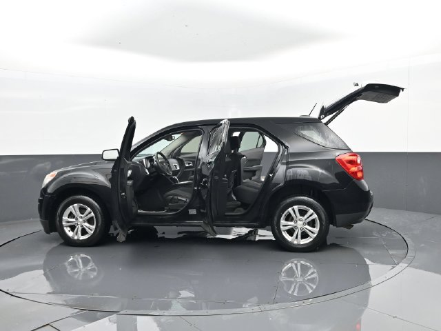 Used 2015 Chevrolet Equinox LS FWD image 28