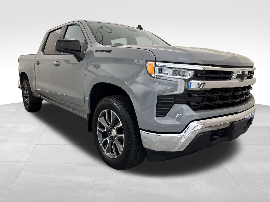 Used 2024 Chevrolet Silverado 1500 LT AWD/4WD image 9