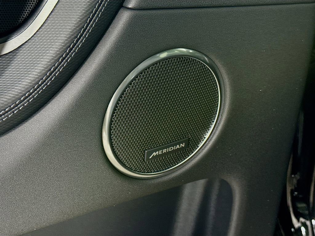 New 2026 Land Rover Discovery Sport Landmark image 21