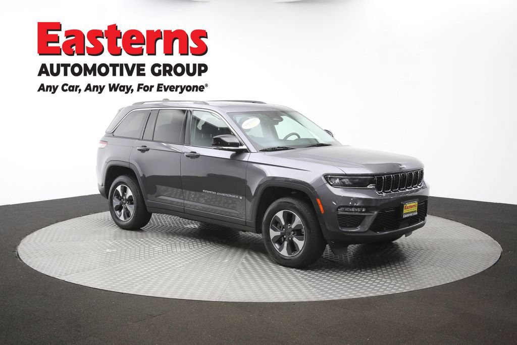 Used 2022 Jeep Grand Cherokee Limited 4xe w/ Luxury Tech Group II AWD/4WD image 53