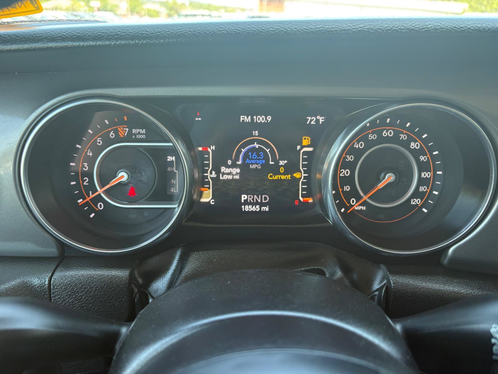 Used 2022 Jeep Wrangler Unlimited Sport AWD/4WD image 2