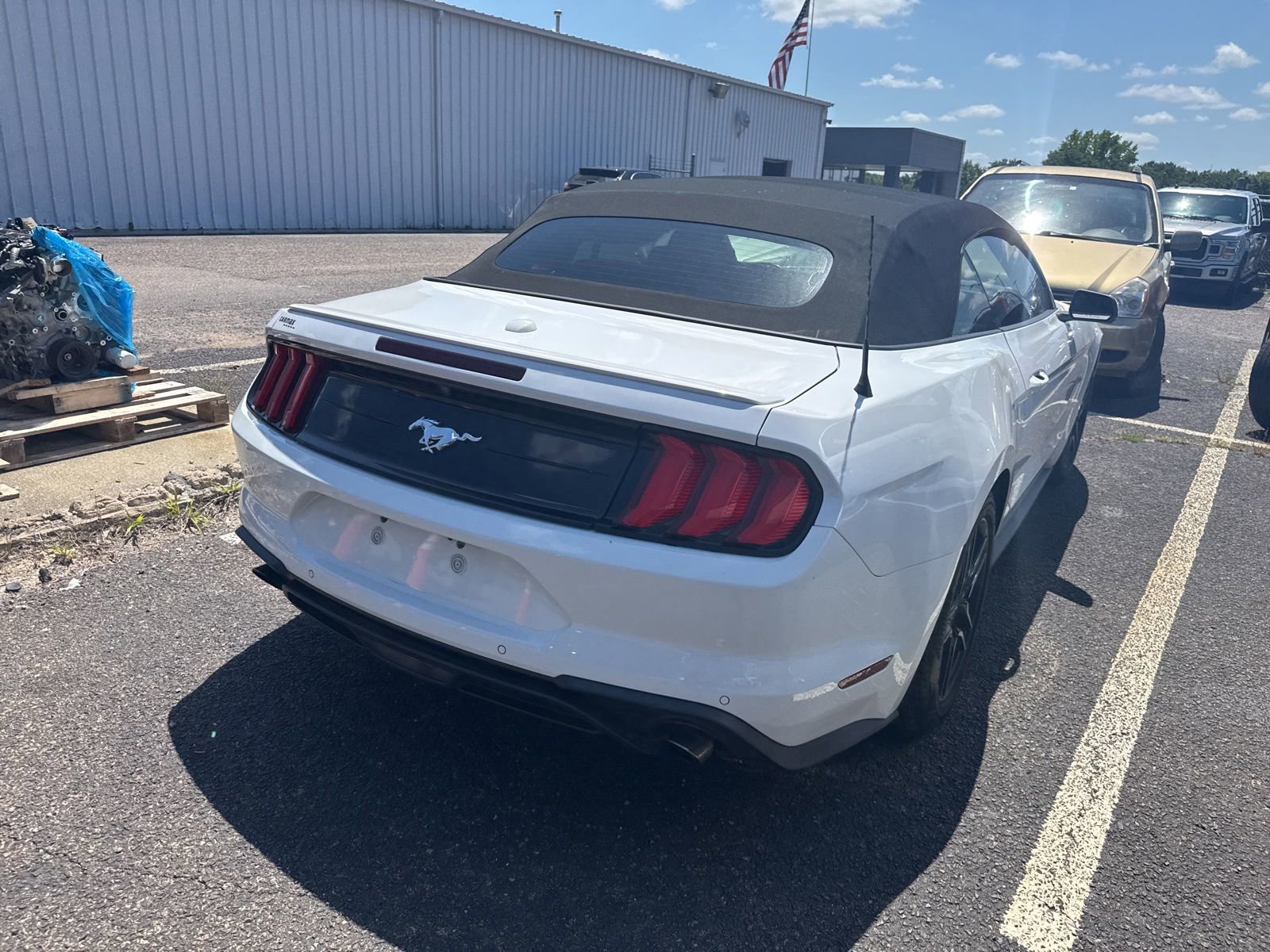 Used 2022 Ford Mustang Premium w/ Equipment Group 201A RWD image 7