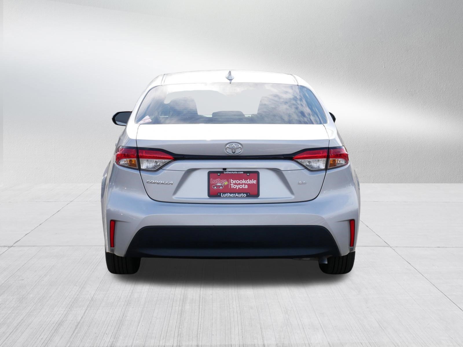 Certified 2025 Toyota Corolla LE w/ Convenience Package FWD image 6