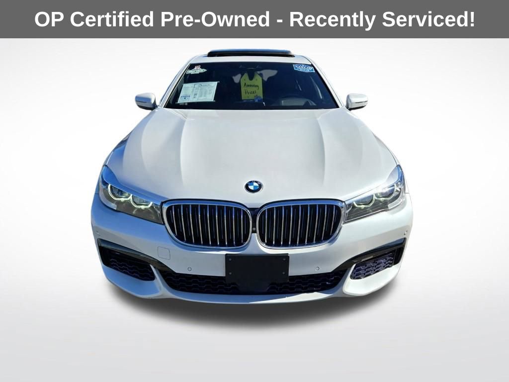 Used 2018 BMW 740e xDrive w/ M Sport Package image 2