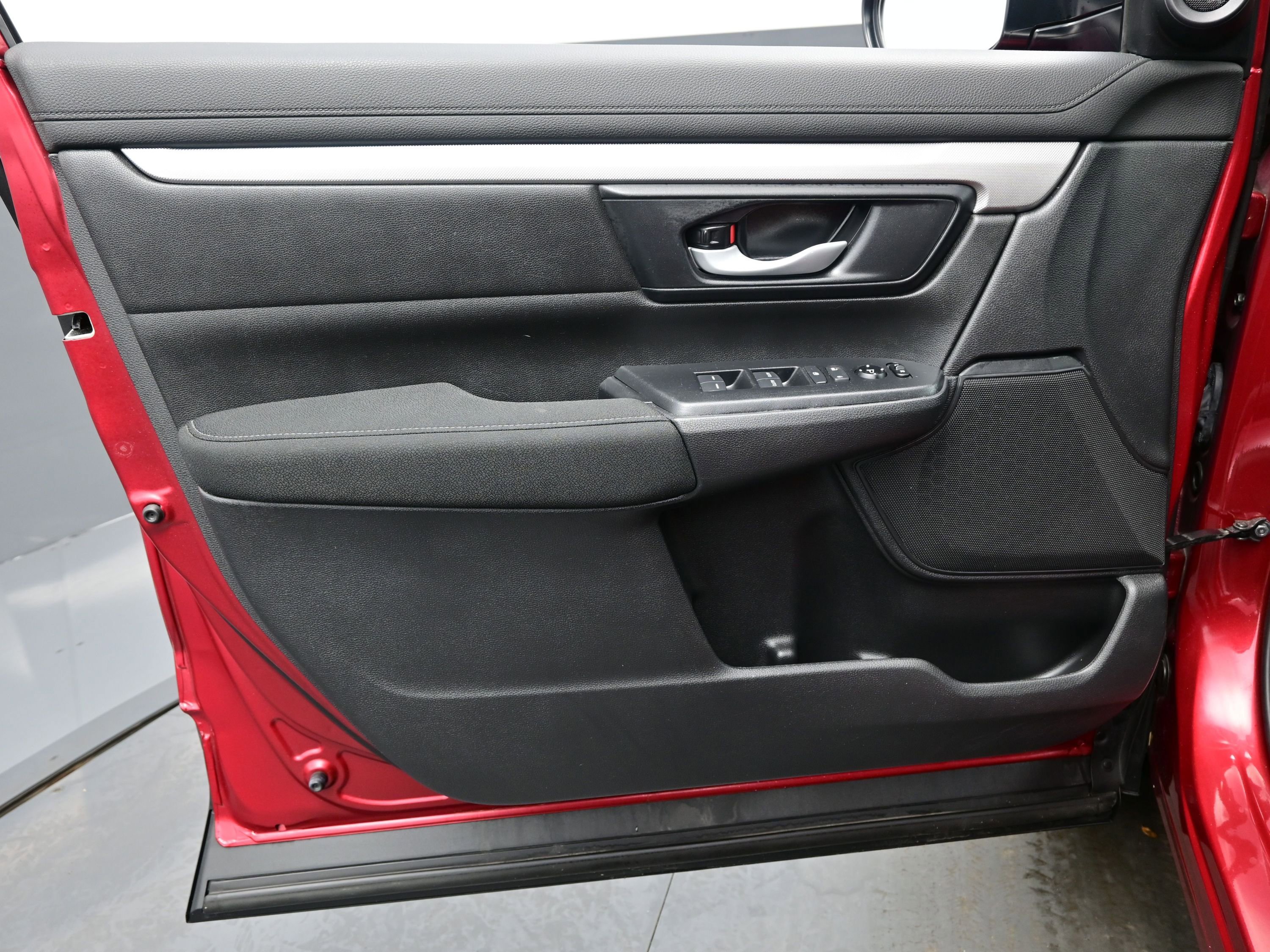 Used 2021 Honda CR-V Special Edition image 9