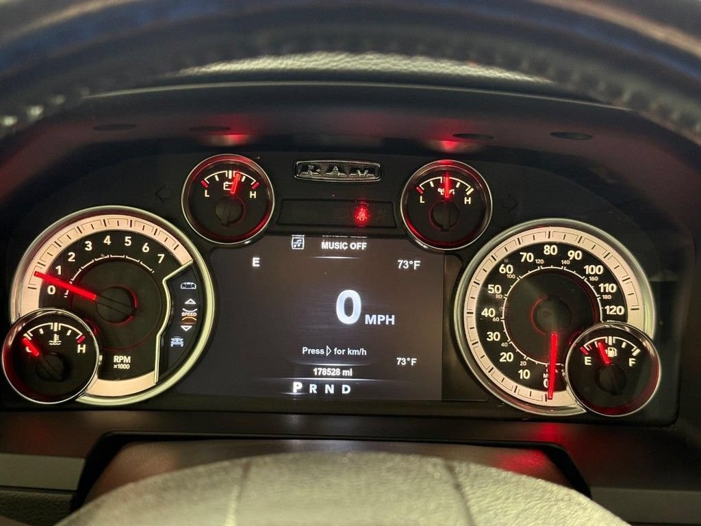 Used 2018 RAM 1500 Laramie w/ Protection Group AWD/4WD image 25